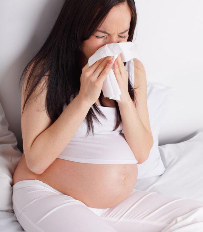 Во время беременности многие привычные болезни могут быть опасны